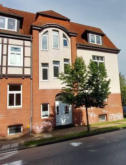 Salzwedel. Schönes, vollvermietetes Mehrfamilienhaus mit 7 WE. - Salzwedel (Hansestadt)