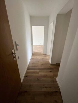 Attraktive 2-Raum-Wohnung mit Balkon - Leipzig