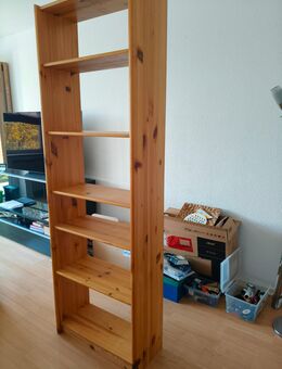 Bücherregal, Kiefer lackiert - Köln