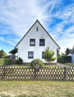 Modernisiertes Einfamilienhaus mit großem Garten in Gockenholz bei Lachendorf - Lachendorf