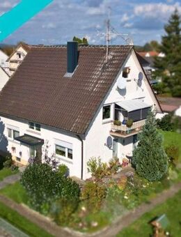 Charmantes Zweifamilienhaus in Singen-Beuren mit Garage - Singen (Hohentwiel)