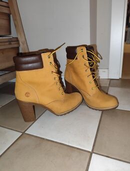 Getragene Timberland Stiefel Boots mit Absatz Schuhe - Leipzig