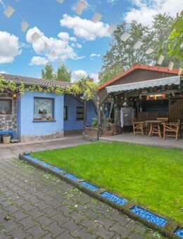 Großzügiger Bungalow mit uneinsichtigem Garten - Familienidylle in ruhiger Lage von Hochstetten - Linkenheim-Hochstetten