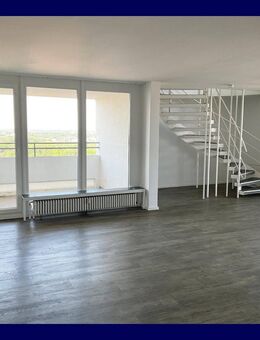Penthouse auf 2 Ebenen mit eigener Sauna, Dachterrasse mit Fernblick, Kamin, Aufzug - Braunschweig