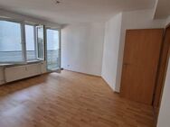 Freundliche 2,5-Zimmer-Wohnung mit Balkon und EBK in Osnabrück Innenstadt - Osnabrück