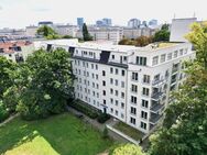 Sofortbezug / Dachgeschoß / große Terrasse / hohe helle Räume / weitere Angebote - Berlin