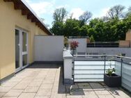 Elegant geschnittene 2 Zimmer Dachgeschosswohnung im modernen Penthouse Stil. Verfügbar ab Sofort! - Ludwigsburg