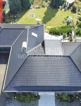 BUNGALOW plus Einlieger ++ Wärmepumpe/ Fußbodenheizung/ Highspeed-Internet - Jüchen