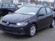 VW Polo, 1.0 l Life, Jahr 2022 - Lüneburg