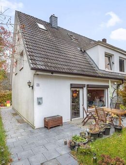 Familienfreundliche Doppelhaushälfte in Bestlage von Sülldorf - Hamburg
