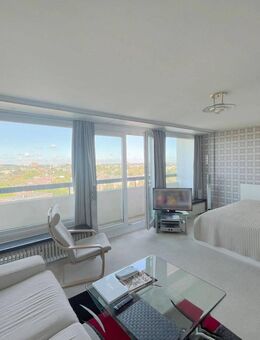 Stilvolles Apartment (16 OG.) mit Loggia und TG Stellplatz - Blick über die Dächer von Hamburg - als Kapitalanlage - Hamburg