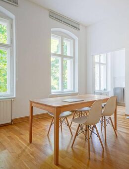 Stilvoller Altbauklassiker mit modernem Komfort in begehrter Wohnlage - Berlin