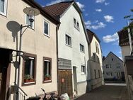 In der Innenstadt von Hammelburg gelegenes Einfamilienhaus mit viel Platz zum Leben und Wohnen - Hammelburg