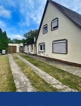 Doppelhaushälfte mit Kaminzimmer, Wärmepumpe und Garage - Leegebruch