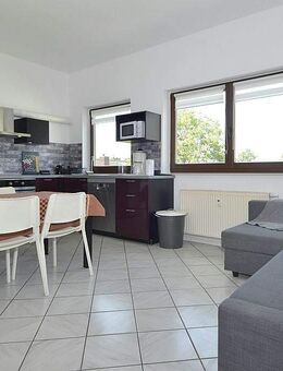 Große möblierte 3-Zimmer Wohnung mit Internet in Wiesbaden Breckenheim - Wiesbaden