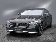 Mercedes E 300, de Avantgarde Burm, Jahr 2021 - Rendsburg