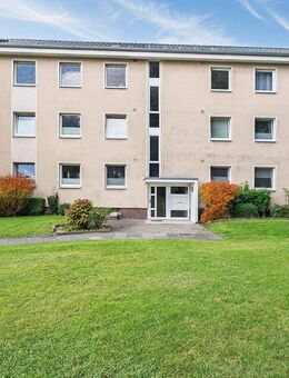 Vermietete, modernisierte 4-Zi.-Wohnung mit Terrasse und Garage in Flensburg - Flensburg