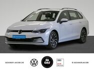 VW Golf Variant, 1.5 Life eTSI, Jahr 2022 - Hannover