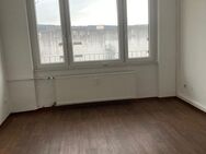 3 Zimmer Wohnung mit offener Wohnküche und Südbalkon - Pforzheim