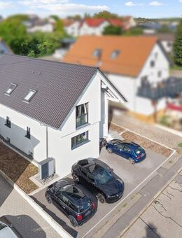 Modernisiertes Zweifamilienhaus A+: Ideal für Familien, Mehrgenerationen oder Anleger - Bad Rappenau
