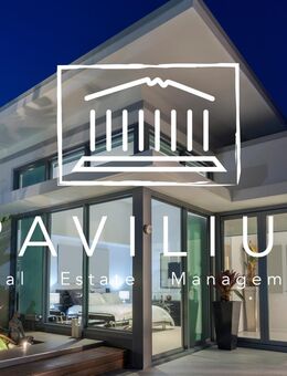 Luxuriöses Penthouse mit Dachterrasse, Pool und privatem Spa im Diplomatenviertel Frankfurt. - Frankfurt (Main)