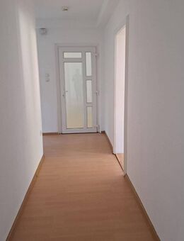 Leben in einer ruhigen Wohnsiedlung in Köditz/Brunnenthal - 4-Zimmer-Wohnung ca. 83 m² Wohnfläche - Gemeinschaftsgarten - Köditz