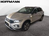 VW T-Roc, 1.5 TSI Move Digital Pro IQ Drive, Jahr 2023 - Pößneck