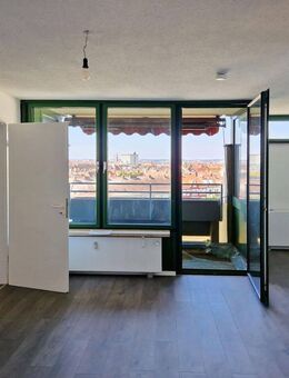 Frisch renovierte 3-Zimmer-Wohnung im Zentrum von Nürnberg - Nürnberg