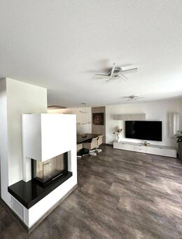 Traumhafte Doppelhaushälfte mit Terrasse - Einziehen, wohlfühlen und genießen in bester Lage! - Brackenheim