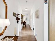 Attraktive Erdgeschosswohnung mit Balkon und Garage in Oldenburg - Oldenburg