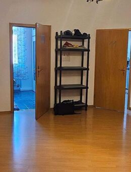 Gewaltige Rendite von über 15 % ! Monteurswohnung in Top Zustand !!! - Edesheim