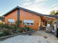 Stein auf Stein - Renovierter, freistehender Bungalow, mit praktisch angelegtem Freizeit- und Nutzgarten - Völklingen