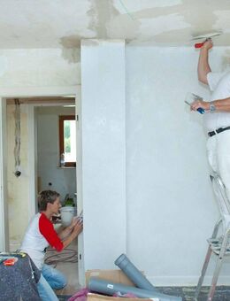 ZWANGSVERSTEIGERUNG: MEHRFAMILIENHAUS MIT ANBAU UND NEBENGEBÄUDE IN RE.! - Recklinghausen