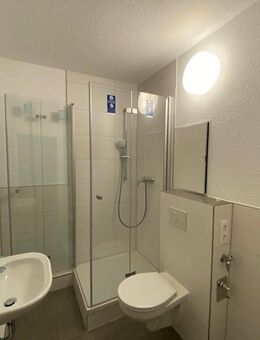 Frisch sanierte 2-Raum-Wohnung mit Balkon - Suhl