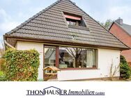 Freistehendes Einfamilienhaus mit Einliegerwohnung und Keller in 22926 Ahrensburg - Schönberg (Schleswig-Holstein)