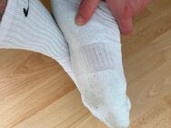 Getragene weiße Nike Socken 🧦 - Nürnberg