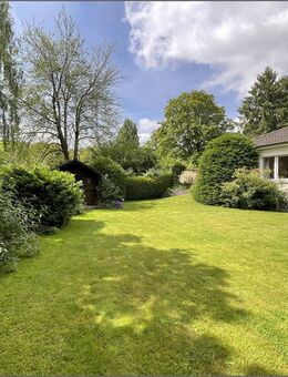 Klassischer Bungalow mit tollem Gartengrundstück in 1a-Lage nahe der Soester Innenstadt - Soest