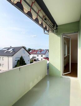 Frisch renovierte 4-Zimmer-Wohnung mit zwei Balkonen in ruhiger Lage von Bruchsal - Bruchsal
