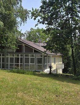 Vielseitiges Mehrparteienhaus mit Potenzial in Winzer - Winzer