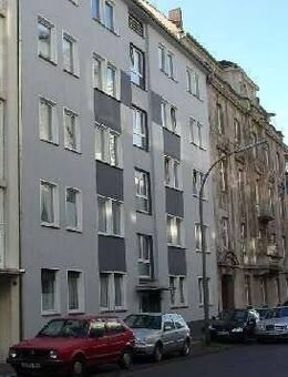 2 Zimmer, DG, Dortmund- Stadtmitte, Nähe Theater/Kliniken, Einbauküche - Dortmund