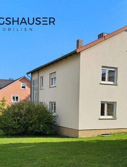 Charmantes Zweifamilienhaus in Aura Saale - Sofort bezugsfrei - Aura (Saale)