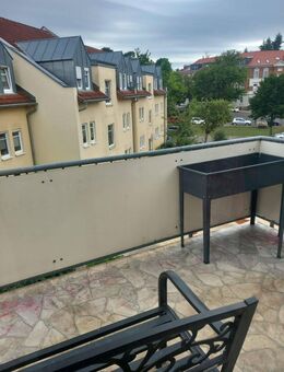 Besichtigung bitte telefonisch abstimmen - 2 Raum Wohnung in der Breiten Gasse - Gotha