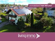 Geräumiges Einfamilienhaus mit PV-Anlage und tollem Garten in guter Wohnlage in Tittling - Tittling