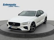 Volvo S60, B4 Plus Dark 4XSHZ, Jahr 2022 - Celle