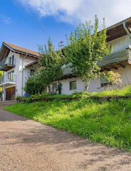 Zwei vielseitig nutzbare Doppelhaushälften mit großem Ausbaupotenzial in Weilheim - Heubach - Weilheim