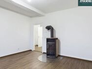 4-Zimmer-Wohnung mit Ofen / Erstbezug nach Renovierung - Petersberg (Hessen)
