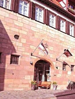 GANZ BESONDERS: Schicke 2-Zimmer-Maisonette in St. Sebald - Nürnberg