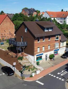 Renditestarkes Investment: 3-Familienhaus mit Gewerbeeinheit im attraktiven Ahanatal - Ahnatal