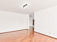 HEGERICH: Hadern - Helle 2-Zimmer-Wohnung mit Balkon und großem Entwicklungspotenzial - München