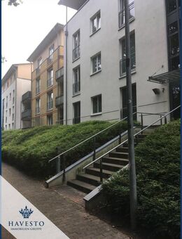 Gepflegte Kapitalanlage in Top-Lage - 2-Zimmer-Wohnung mit Balkon & TG-Stellplatz - Schwerin